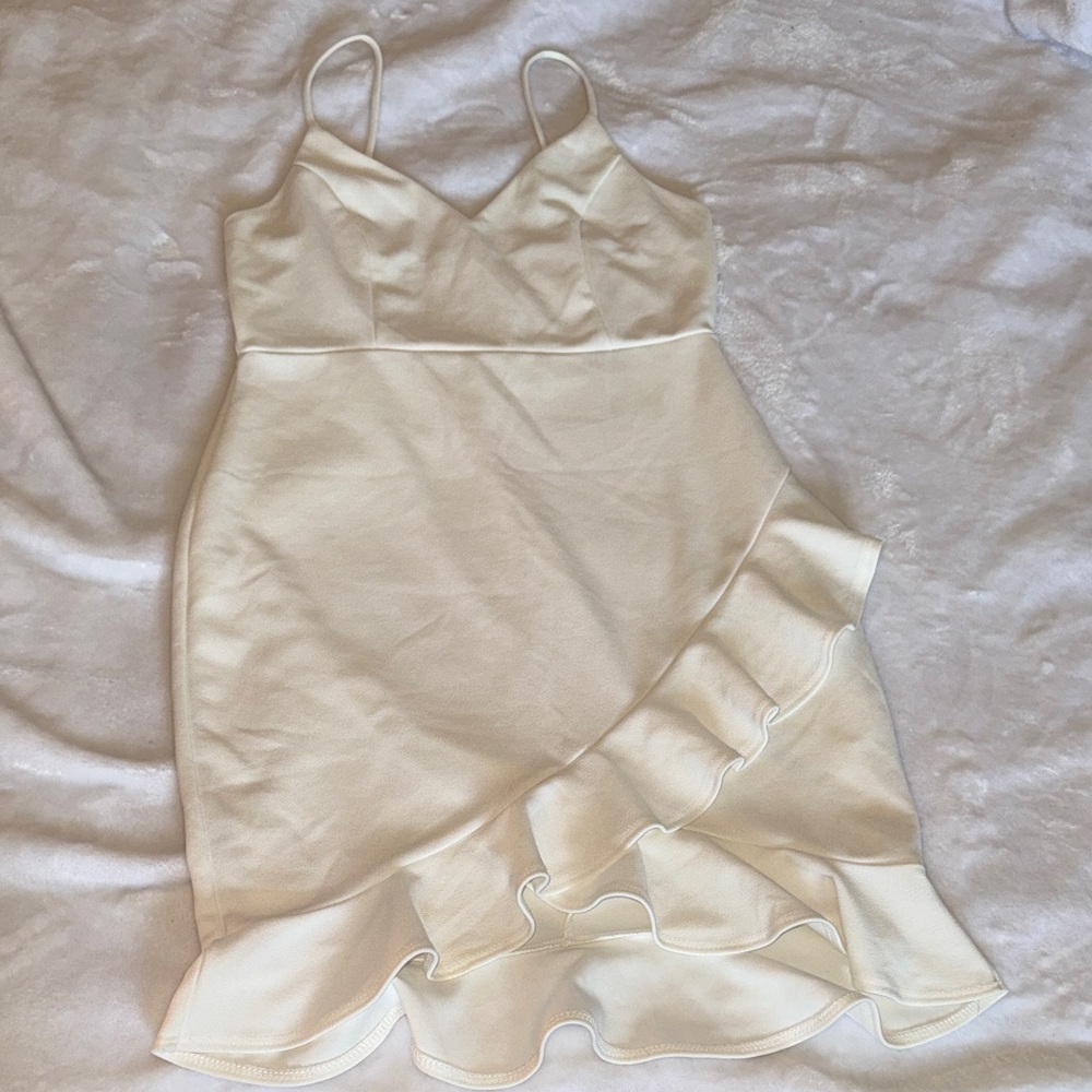 Chic Cream Ruffle Skirt
